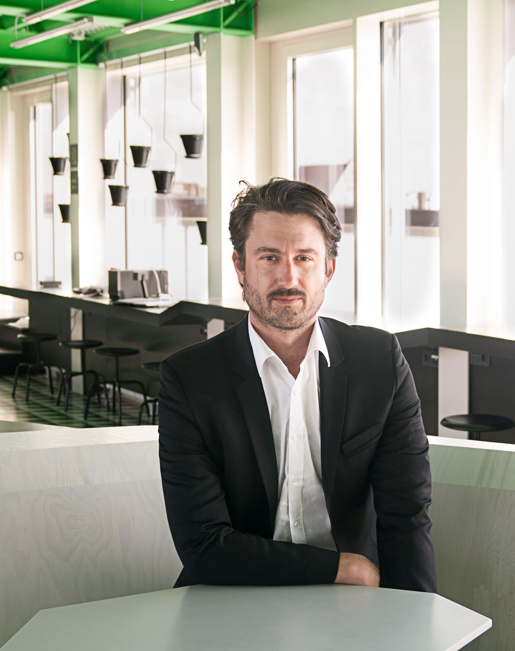 Dr. Florian Eckert
