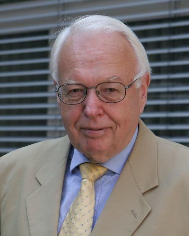 Dr. Rainer Hess