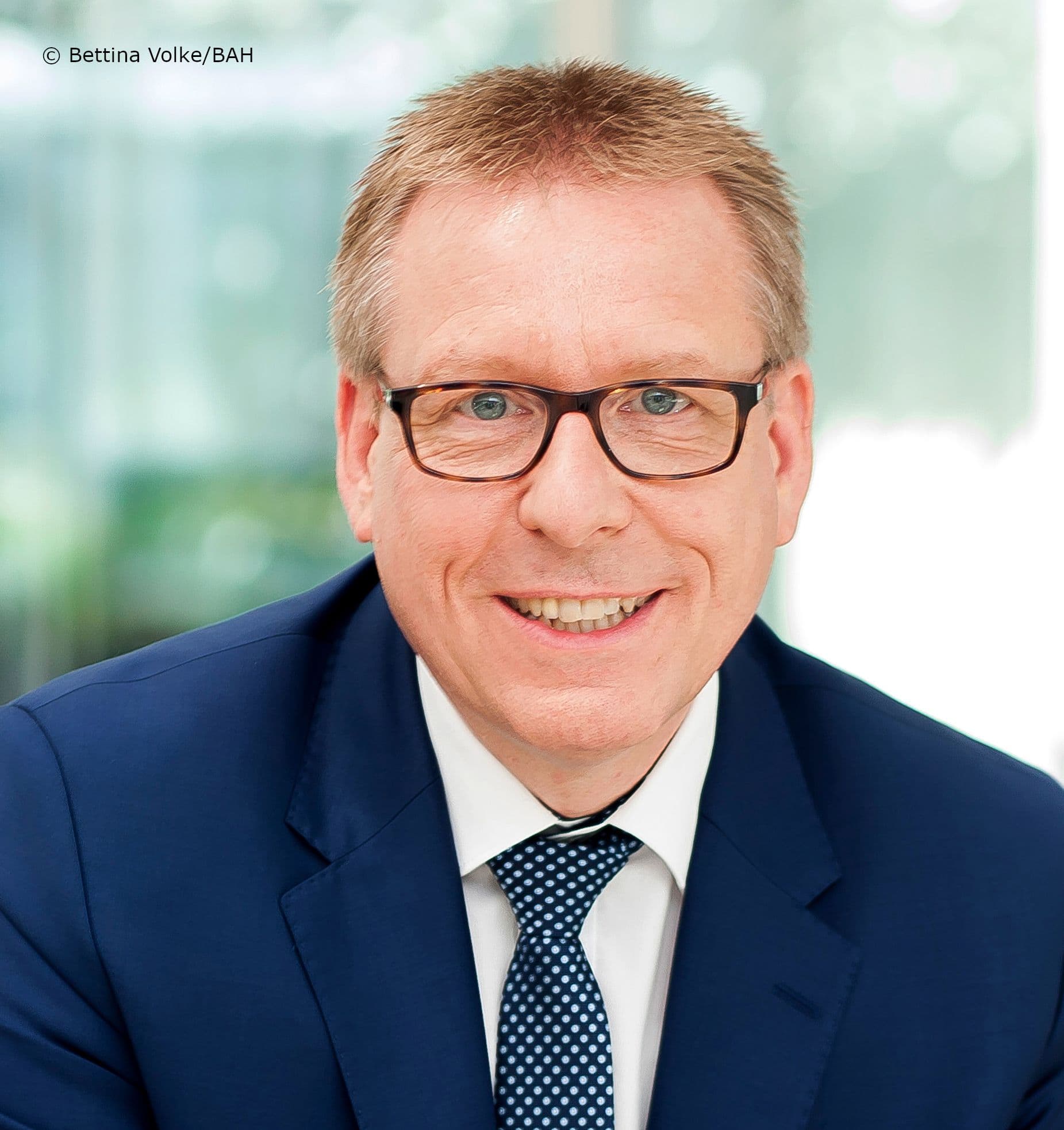 Dr. Martin Weiser