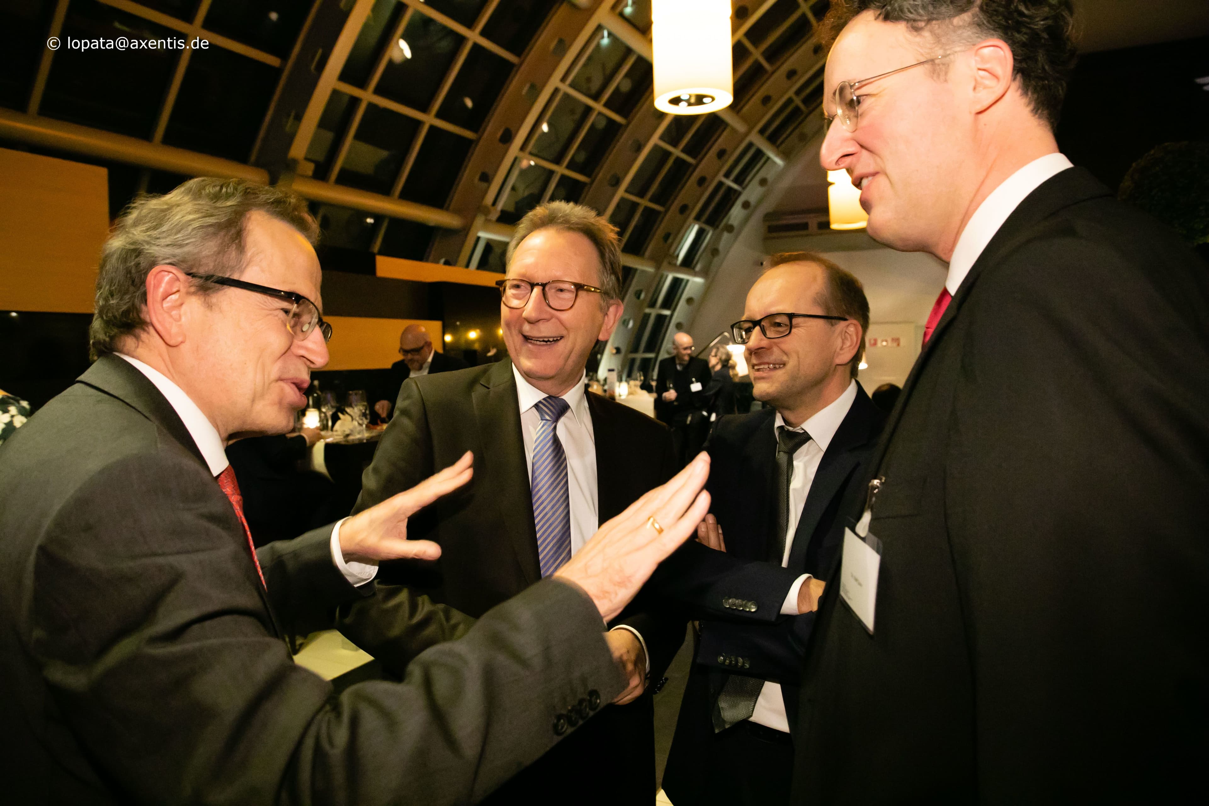 Volker Leienbach (PKV), Erwin Rüddel MdB (CDU/CSU), Bernd Tews (bpa), Ralf Suhr (ZQP) (v.l.n.r.)