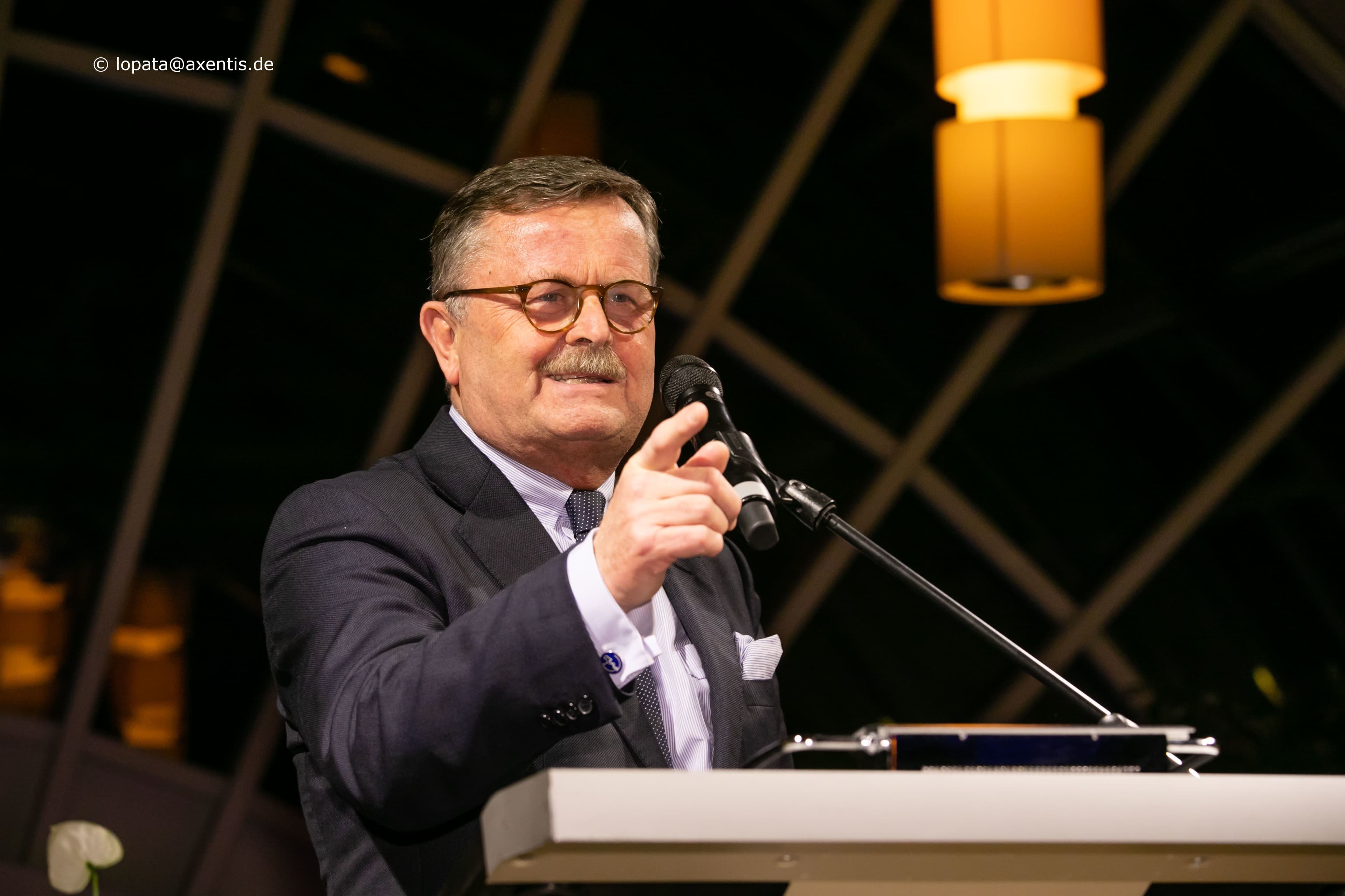 Frank Ulrich Montgomery (Bundesärztekammer) sehr engagiert