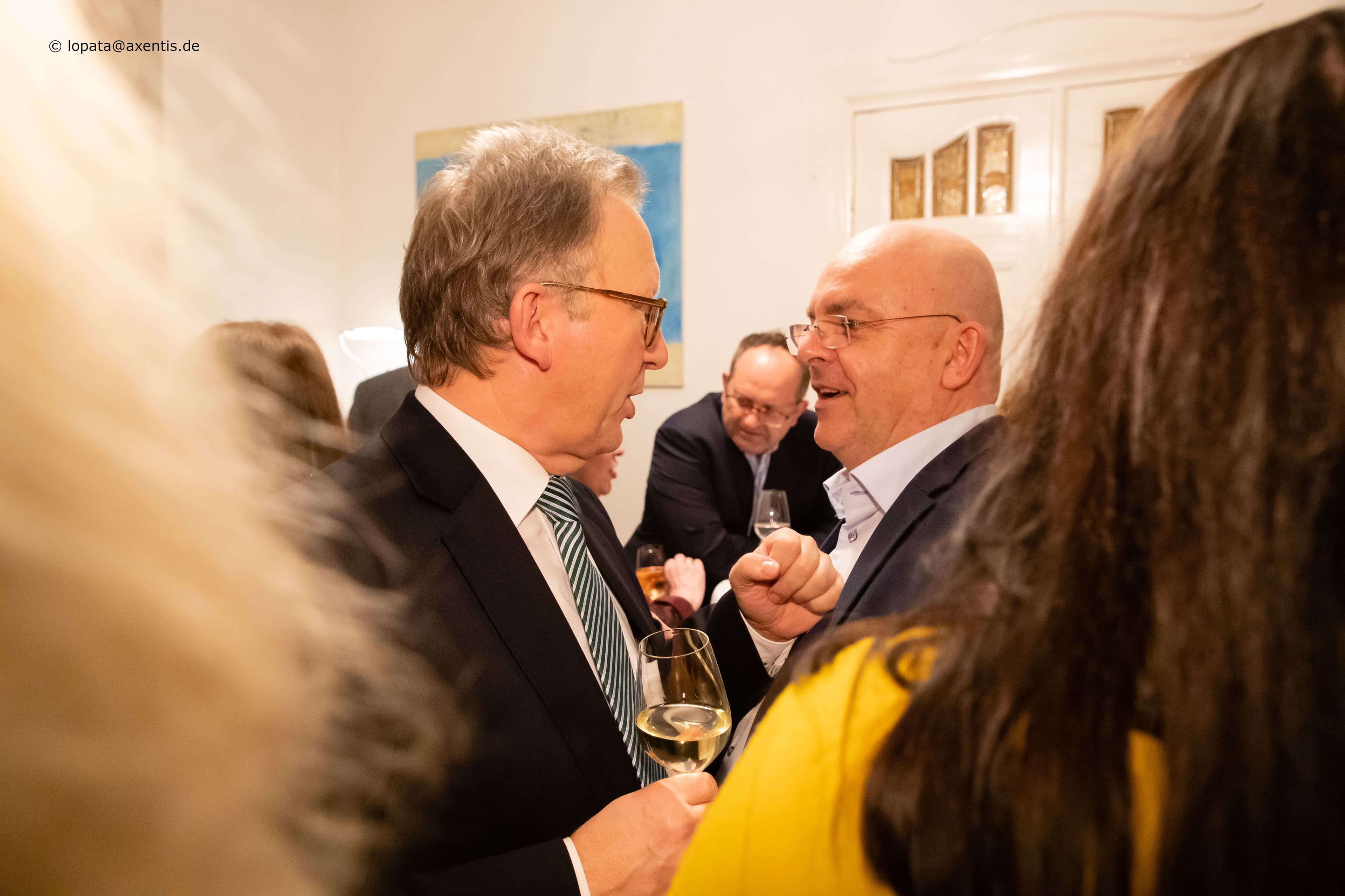 Nah gekommen sind sich Erwin Rüddel MdB (CDU/CSU) und Edgar Franke MdB (SPD)
