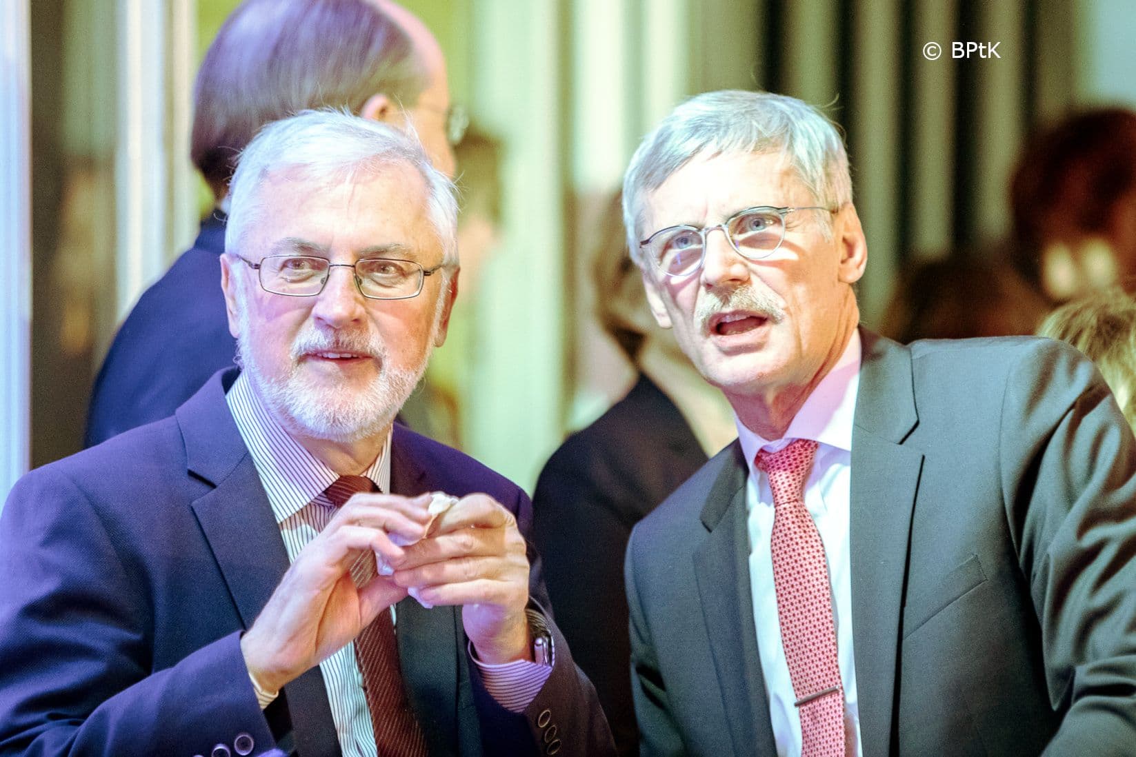 Dieter Best (DPtV), Thomas Kriedel (KBV) (r.)