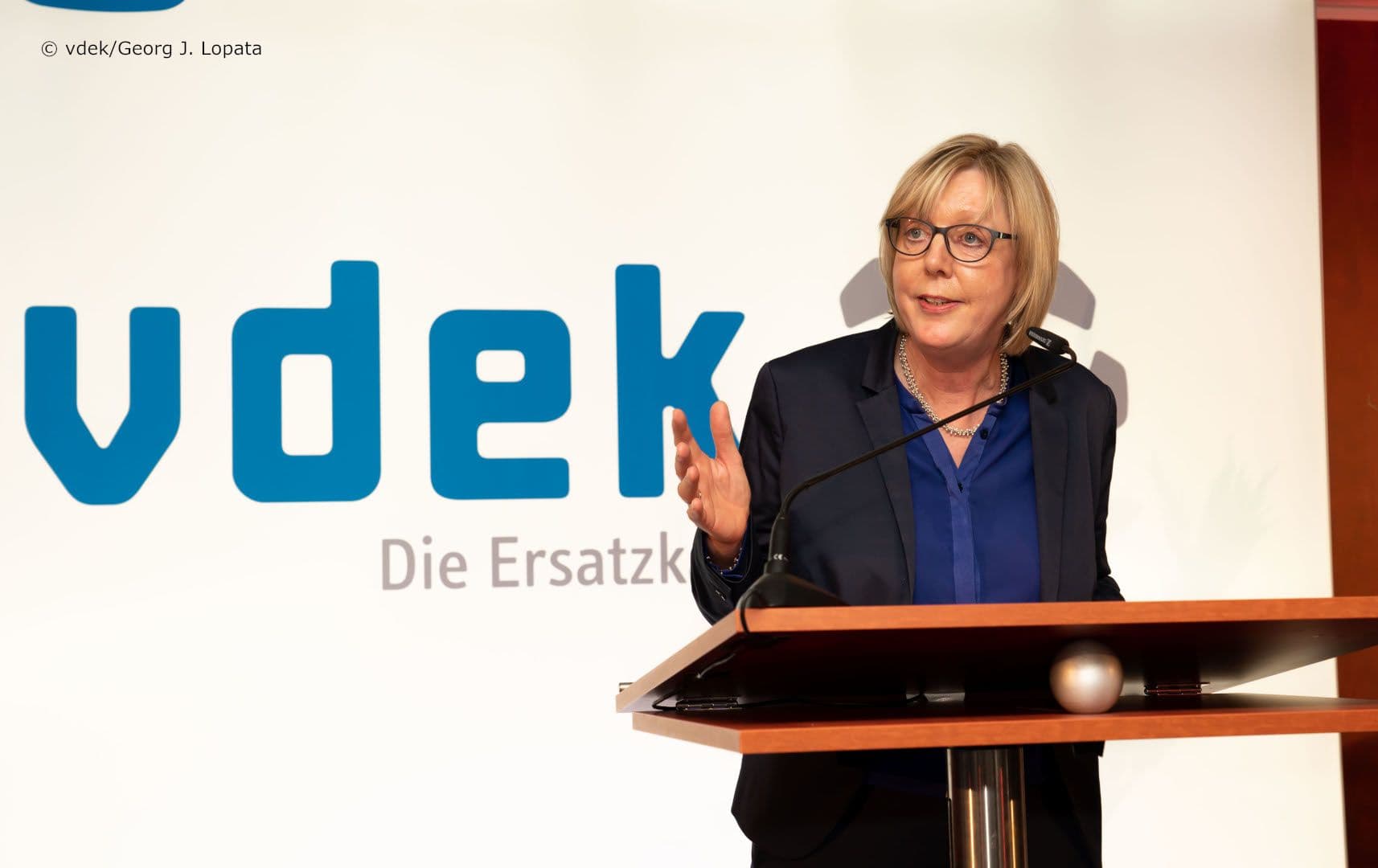 Ulrike Elsner (vdek) bei ihrer Begrüßungsrede