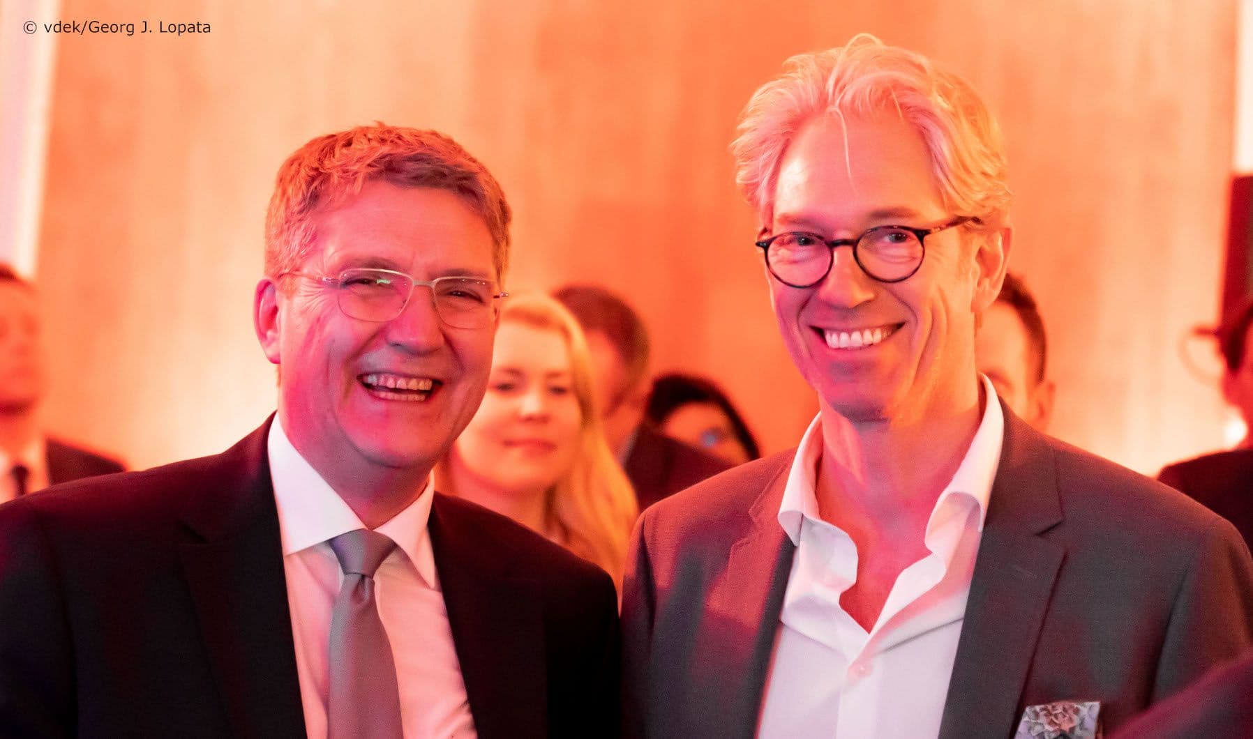 Amüsierten sich offenbar sehr: Thomas Ballast (TK )(l.) und Andreas Gassen (KBV)