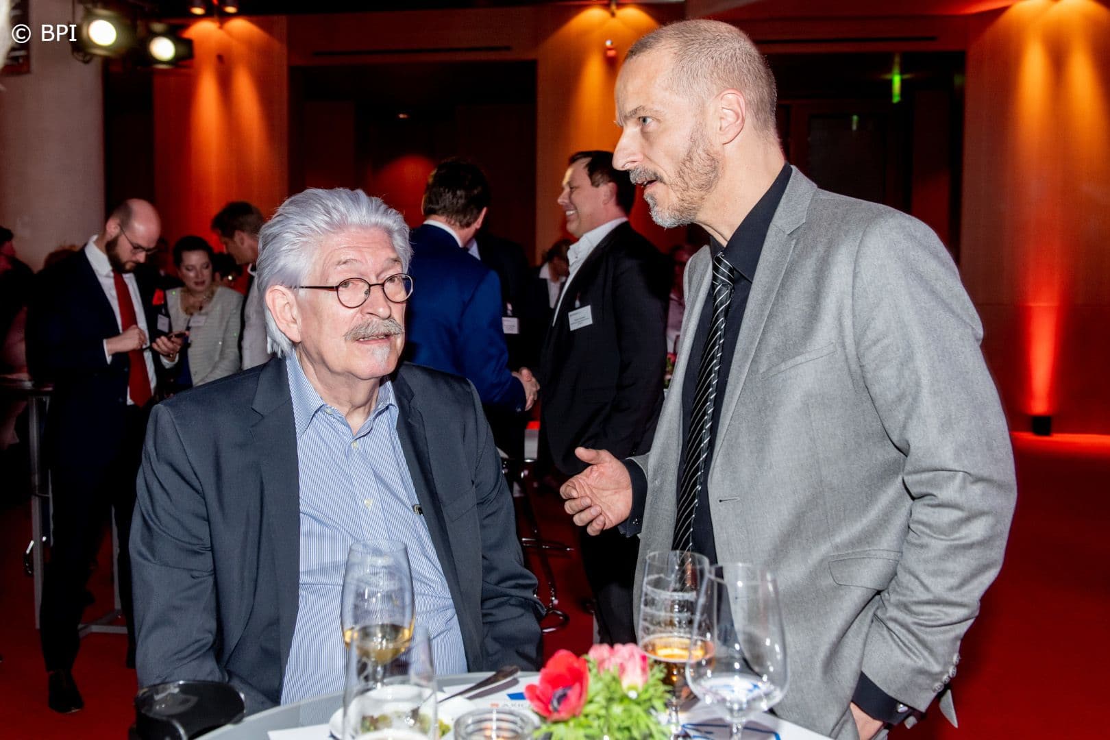 Der alte und der jetzige Hauptgeschäftsführer des BPI: Henning Fahrenkamp (l.) und Kai Joachimsen