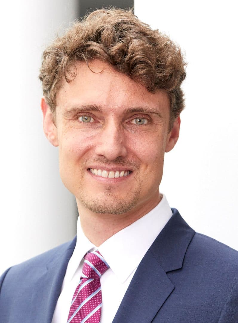 Prof. Dr. Jonas Schreyögg