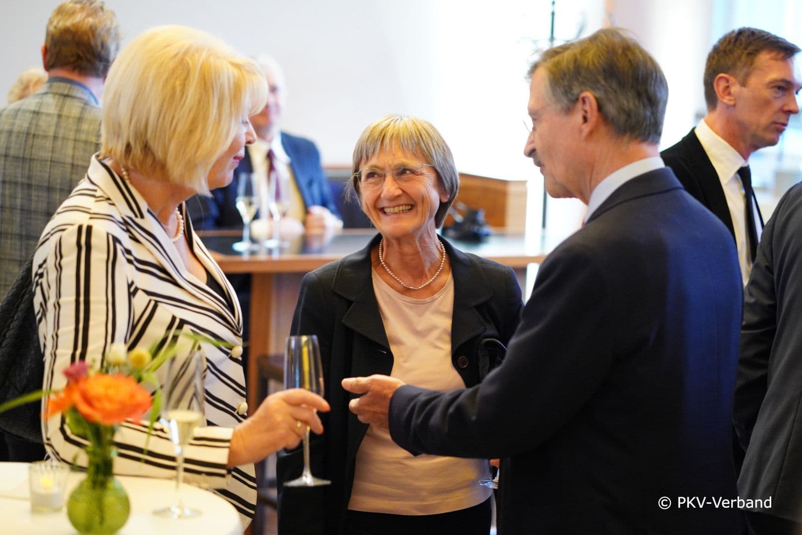 Rita Pawelski (Sozialwahlbeauftragte), Birgit Naase (BMG), Hermann Otto Solms (FDP) (v.l.n.r.)