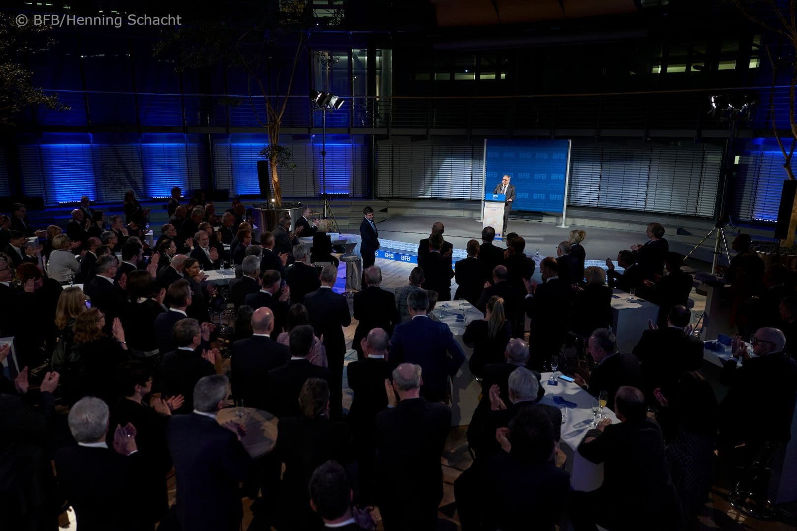 Blick ins Allianz-Forum