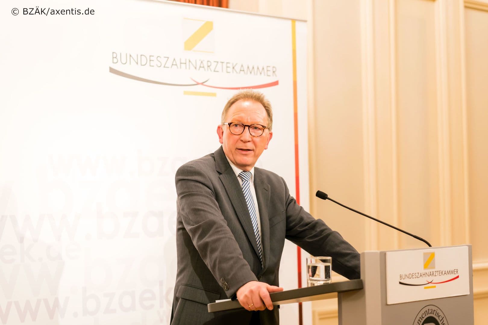 Einziger politischer Redner: Erwin Rüddel MdB (CDU) und Vorsitzender des Gesundheitsausschusses