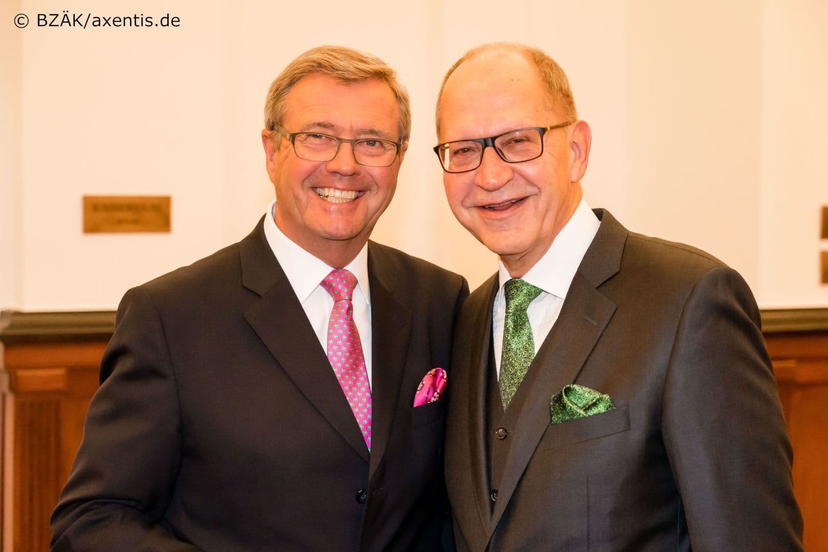 Die Gastgeber des Neujahrsempfangs: Wolfang Eßer (KZBV) (l.) und Peter Engel (BZÄK)