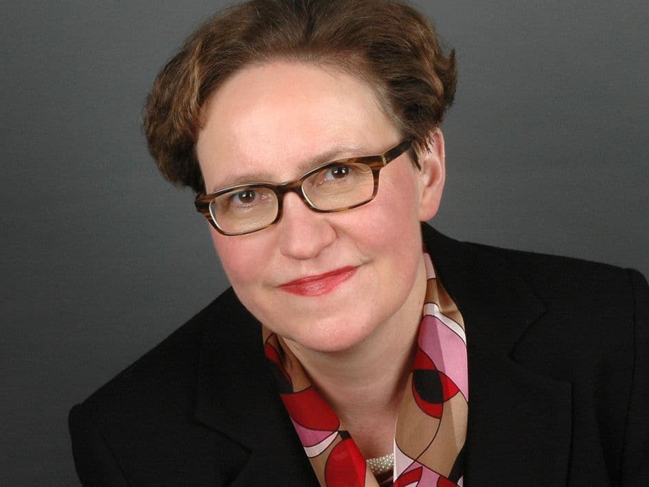Dr. Elisabeth Fix