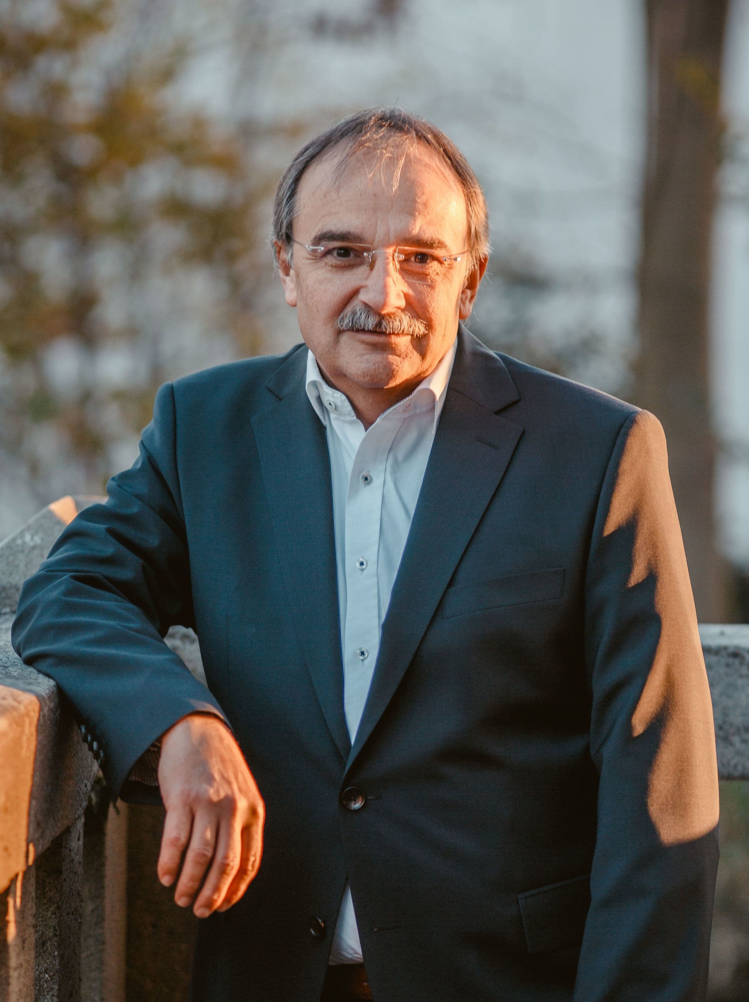 Dr. Martin Biller