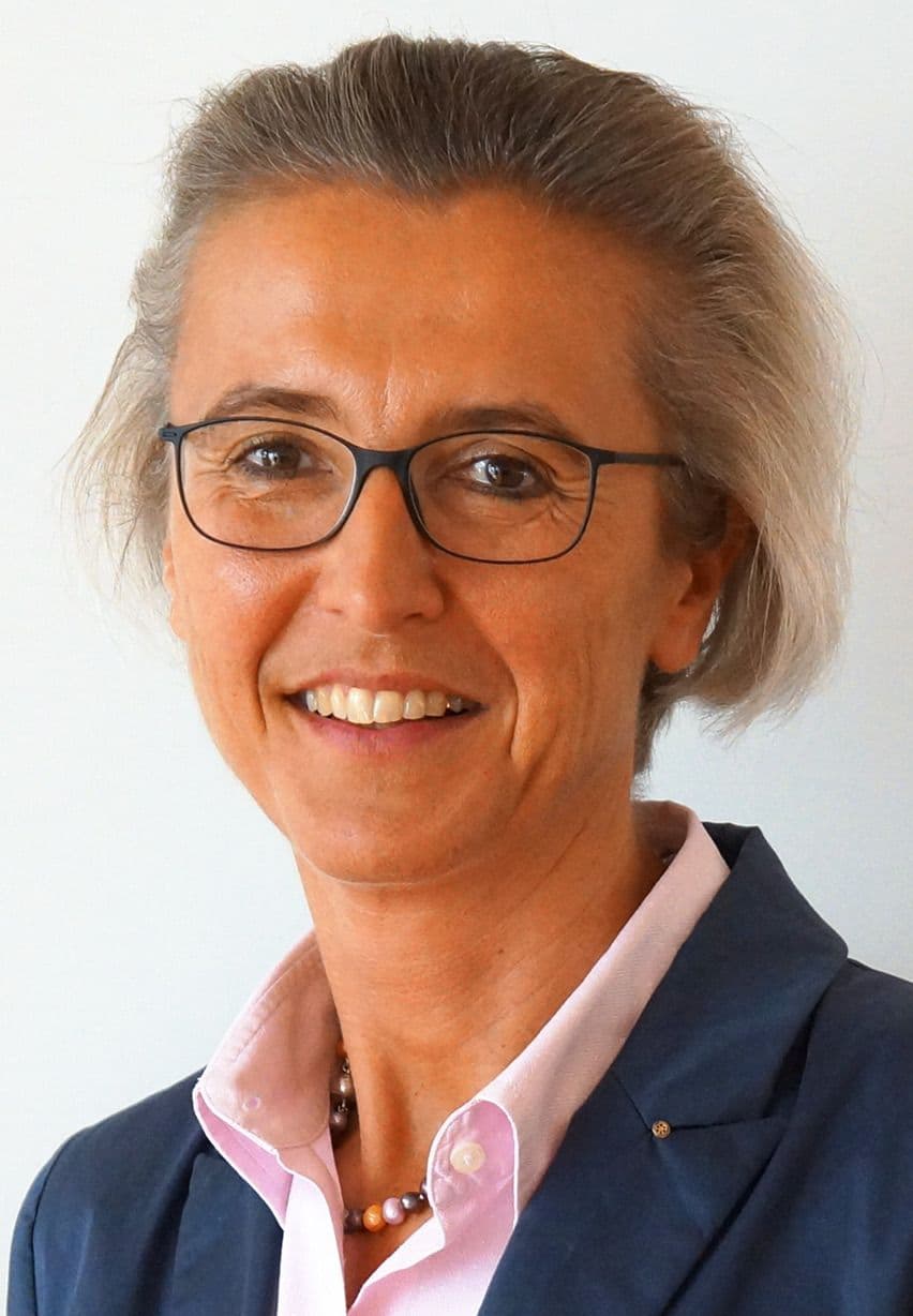 Prof. Dr. Anke Lesinski-Schiedat