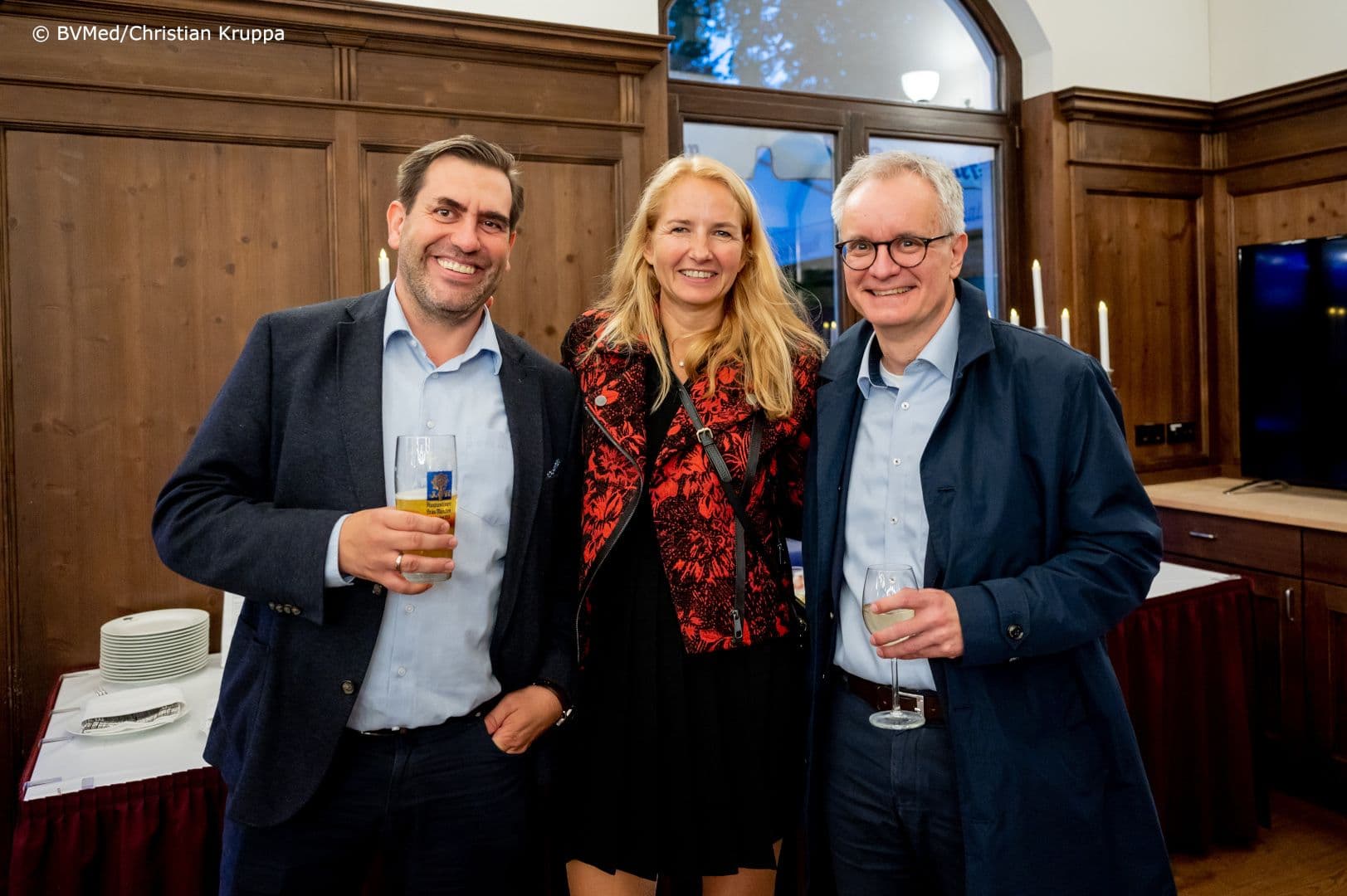 Frank Sitta MdB (FDP), Daniela Piossek (Paul Hartmann), Manfred Beeres (BVMed) (v.l.n.r.)