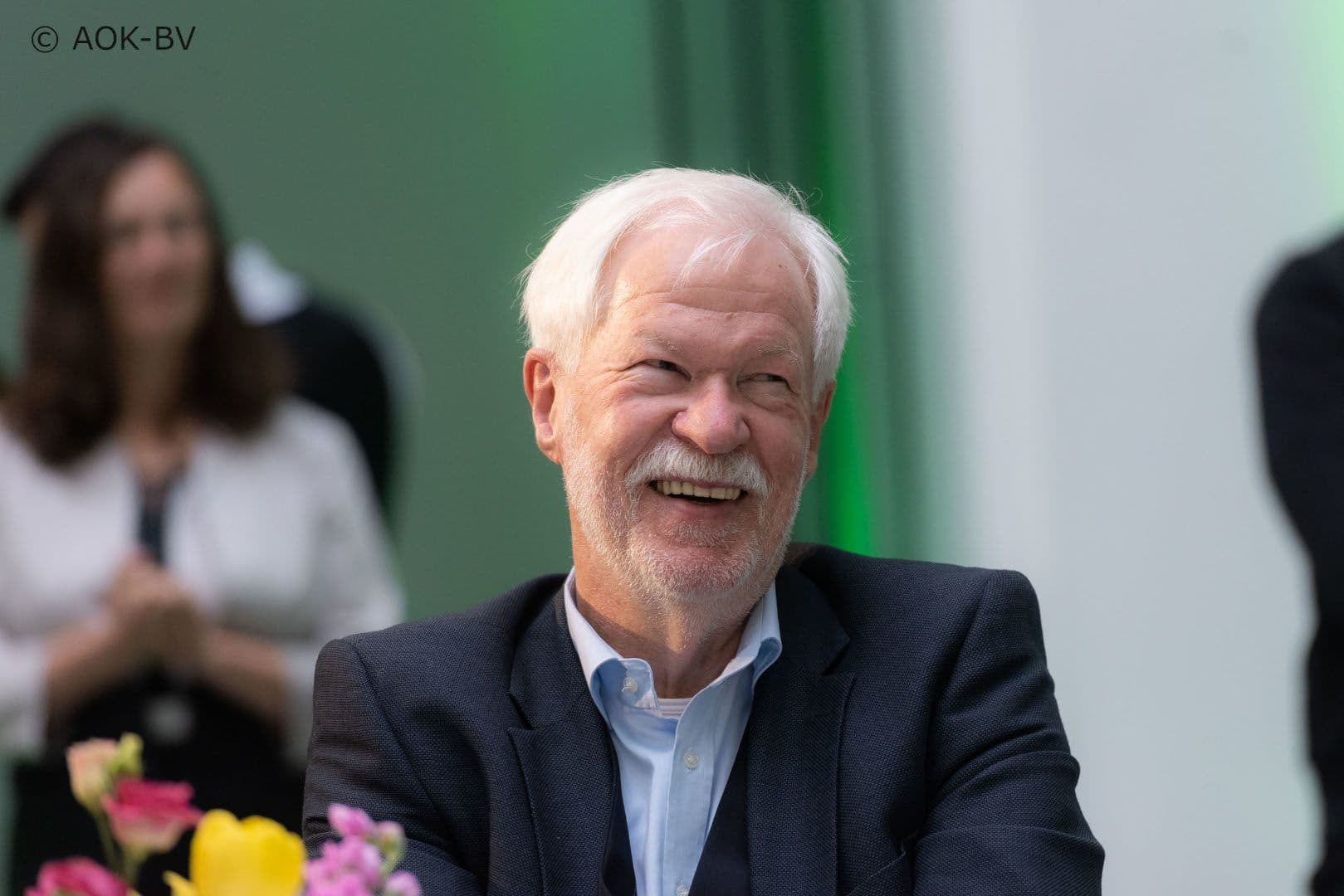 Volker Hansen (ehemals AOK-Bundesverband) erholt sich von seinen Funktionen.