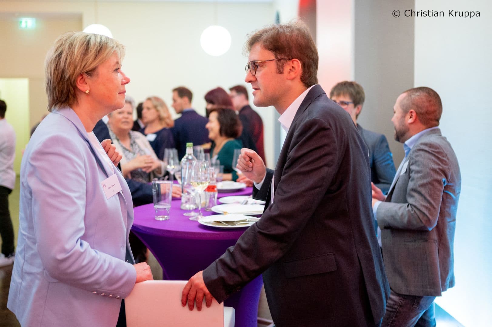 Sabine Skwara (GSK) im Gespräch mit Stephan Pilsinger MdB (CDU/CSU)