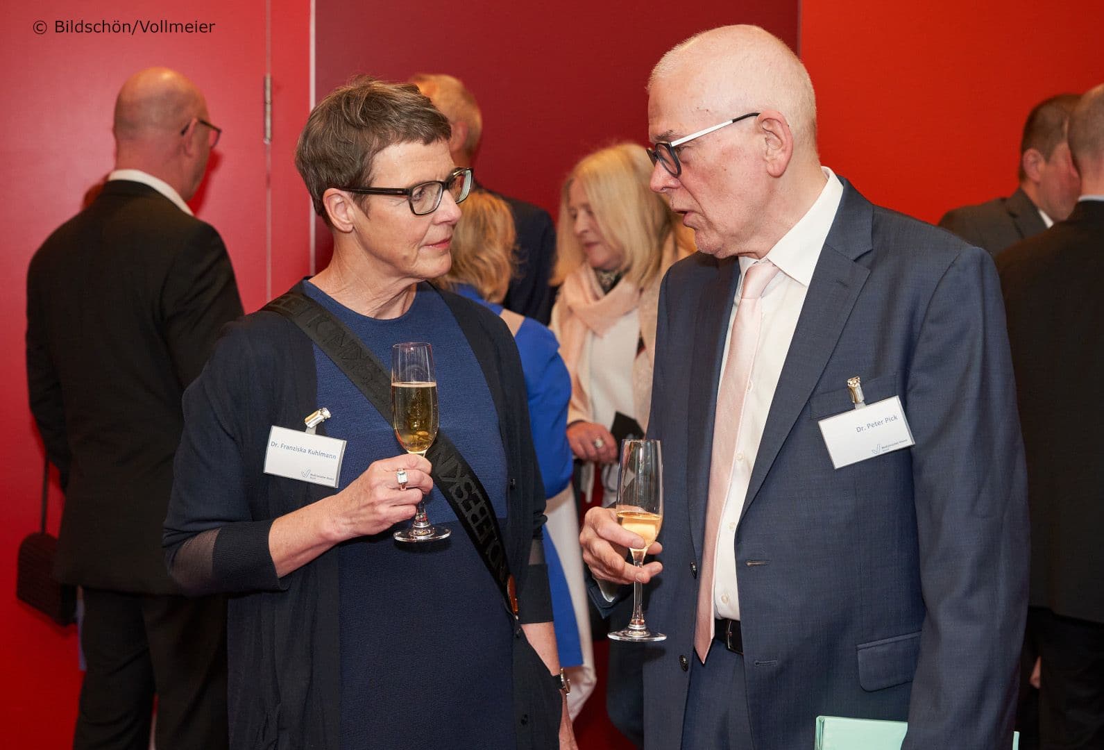Franziska Kuhlmann (Medicproof) mit Peter Pick (ehemals MDS)