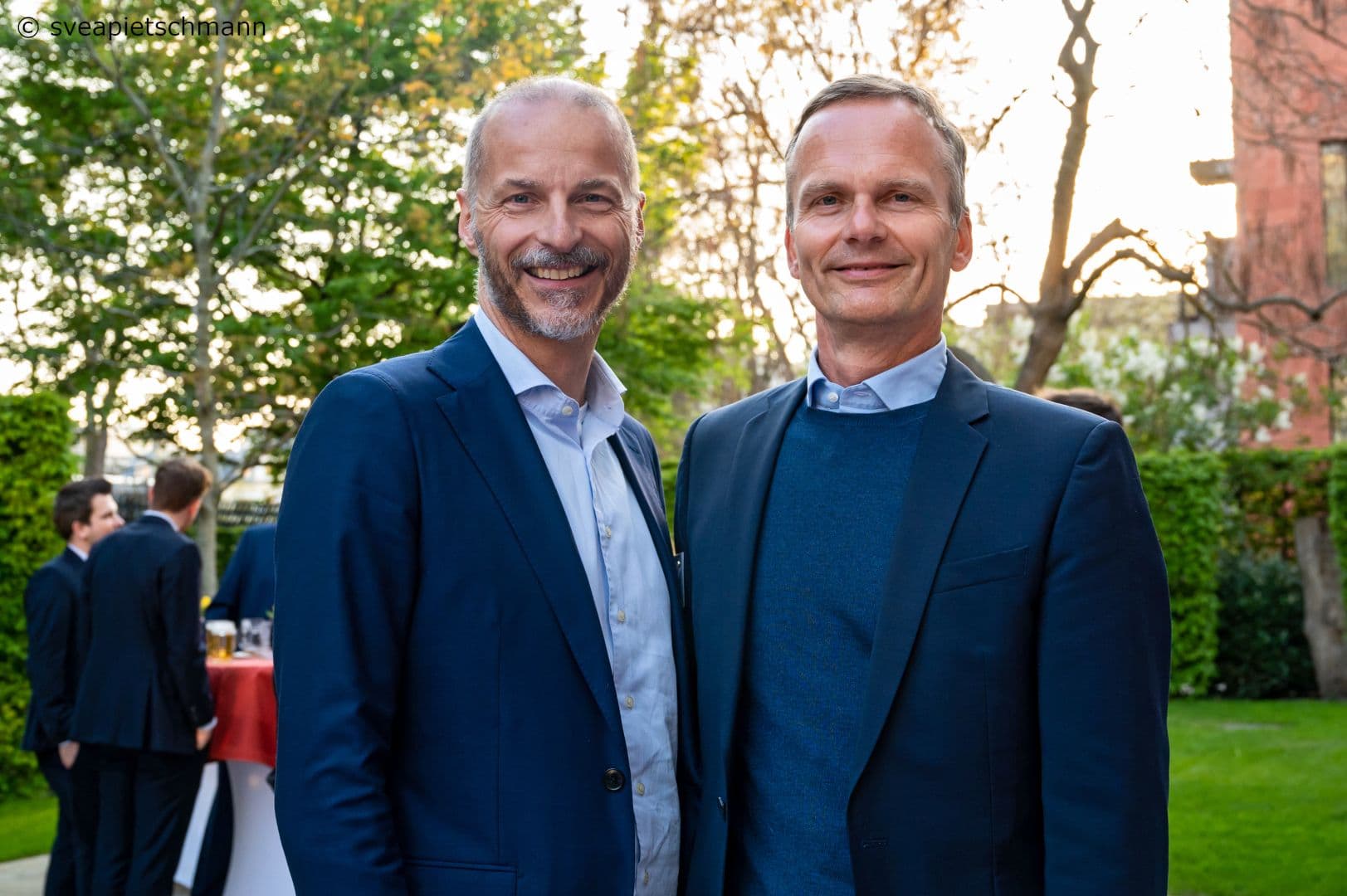 Kai Joachimsen (BPI) (l.) und Gastgeber Bork Bretthauer (Pro Generika)