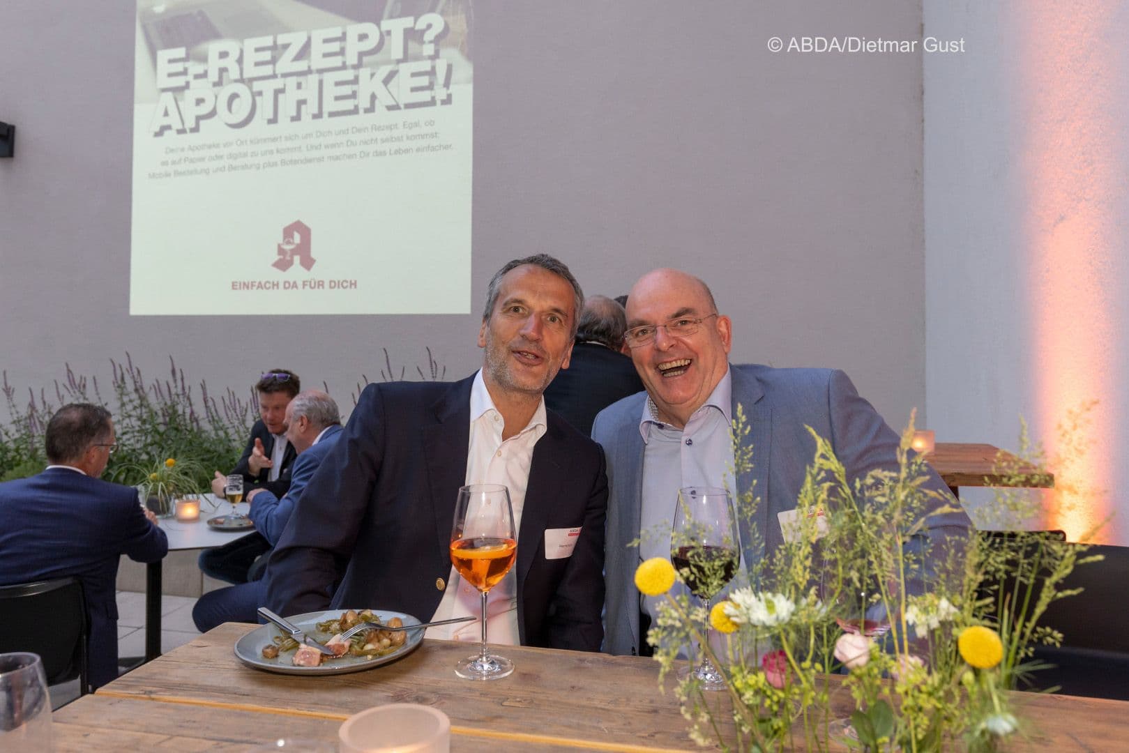 Hatten viel Spaß: Michael Hennrich MdB (CDU) und Edgar Franke (BMG) (r.)