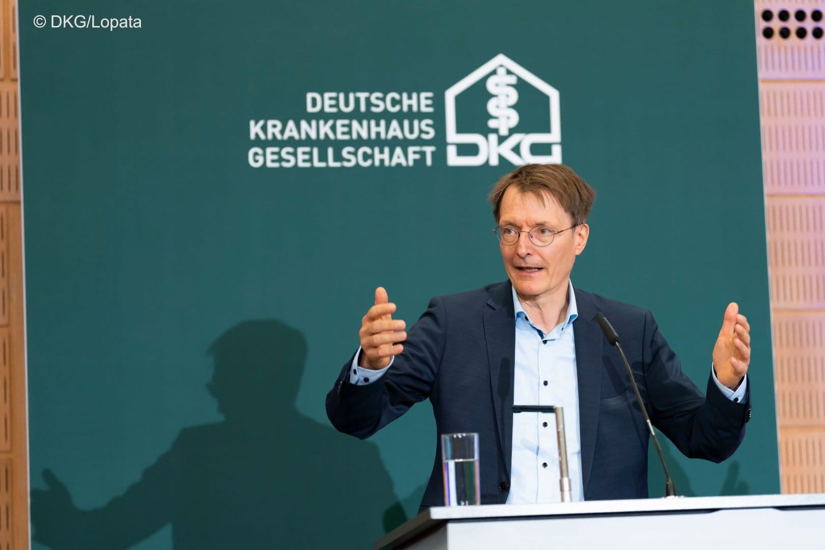 Das Große und Ganze erläutert Bundesgesundheitsminister Karl Lauterbach.
