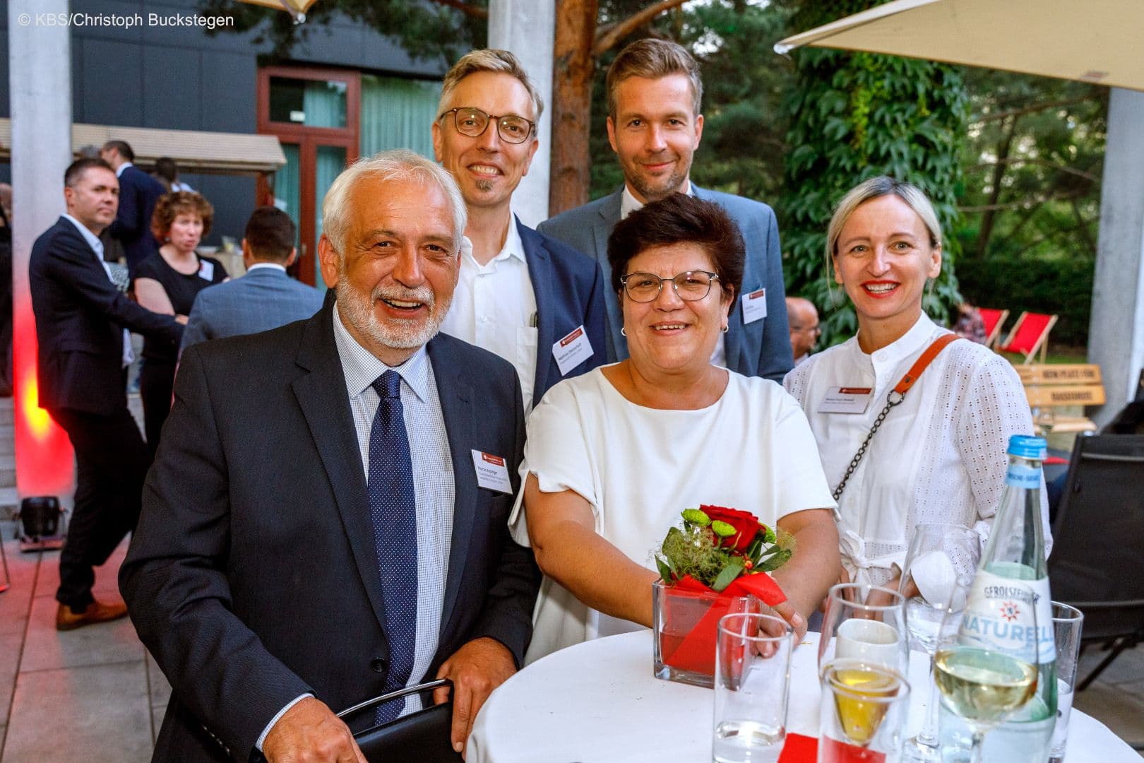Thomas Kissinger (Universitätsklinikum Knappschaftskrankenhaus Bochum), Matthias Dieckerhoff (Knappschaft Kliniken Akademie), Claudia Moll MdB (Bevollmächtigte der Bundesregierung für Pflege), Felix Ehlert (Knappschaft Kliniken), Beata Fucz-Nowak (Rhein-Maas Klinikum) (v.l.n.r.)