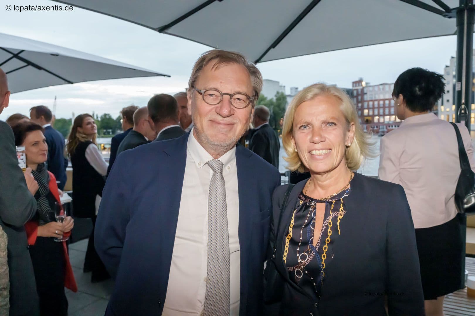 Christine Neumann-Grutzeck (BDI) mit Ulrich Weigeldt (Deutscher Hausärzteverband)