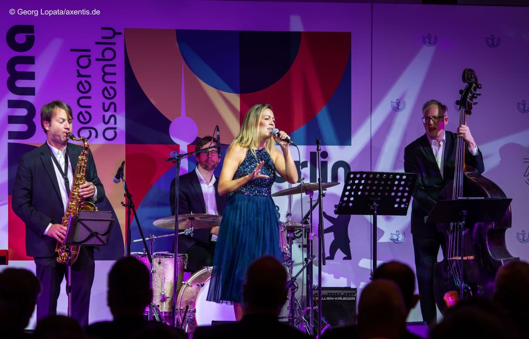 „BERLINs Finest Jazzband“ sorgt für gute Stimmung.