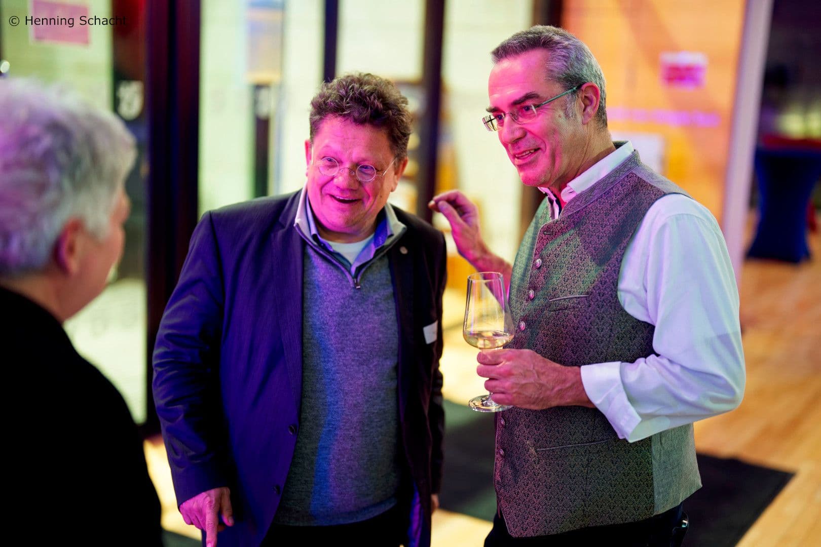 Andreas Philippi MdB (SPD) (l.) mit Hans-Joachim Jobelius (Jobelius - Solutions in Health Care)