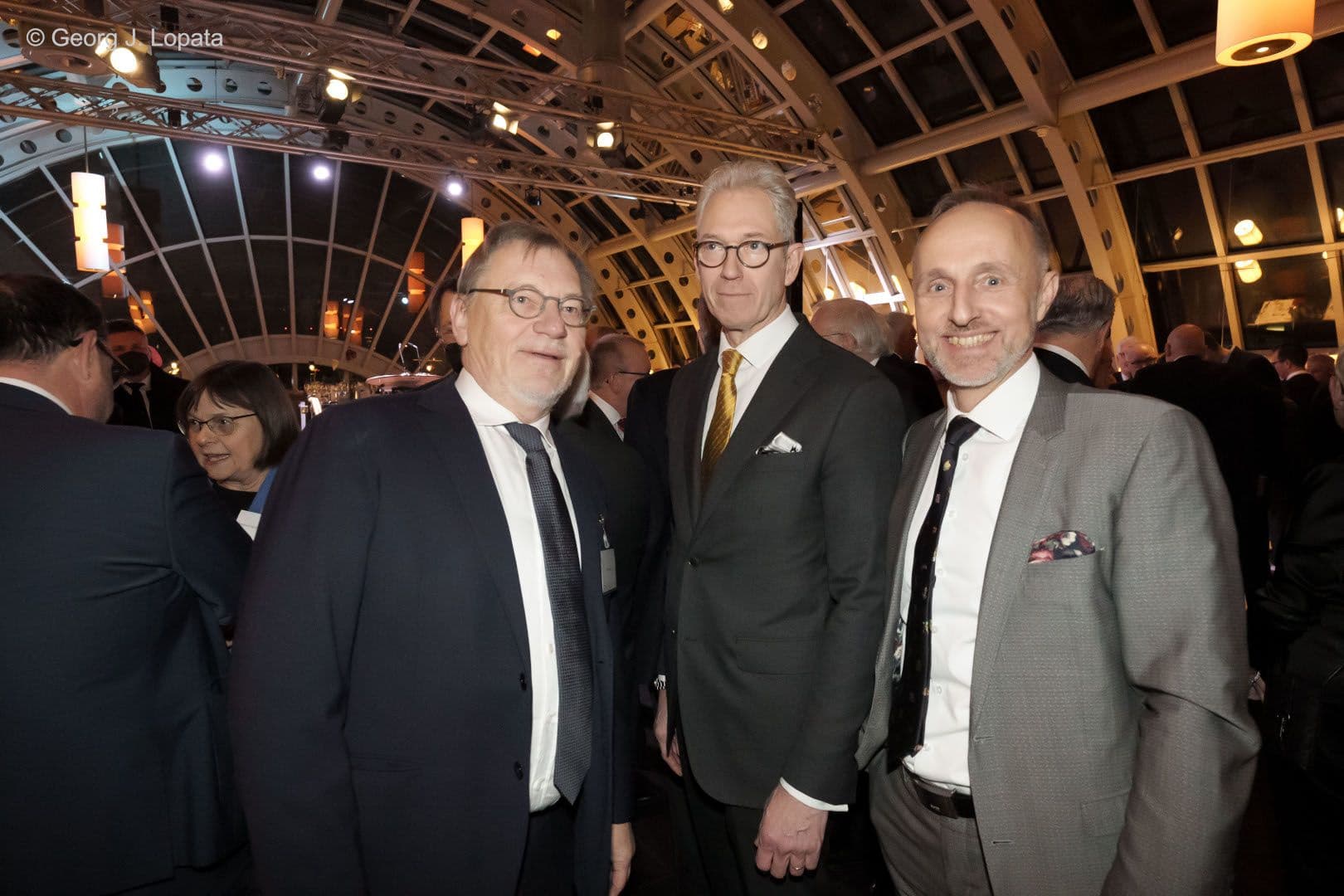 Drei, die sich lange kennen: Ulrich Weigeldt (Deutscher Hausärzteverband), Andreas Gassen und Stephan Hofmeister (beide KBV) (v.l.n.r.)