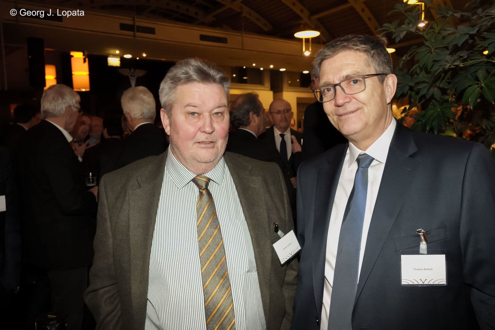 Günter Scherer (KV Berlin) (l.) und Thomas Ballast (TK)