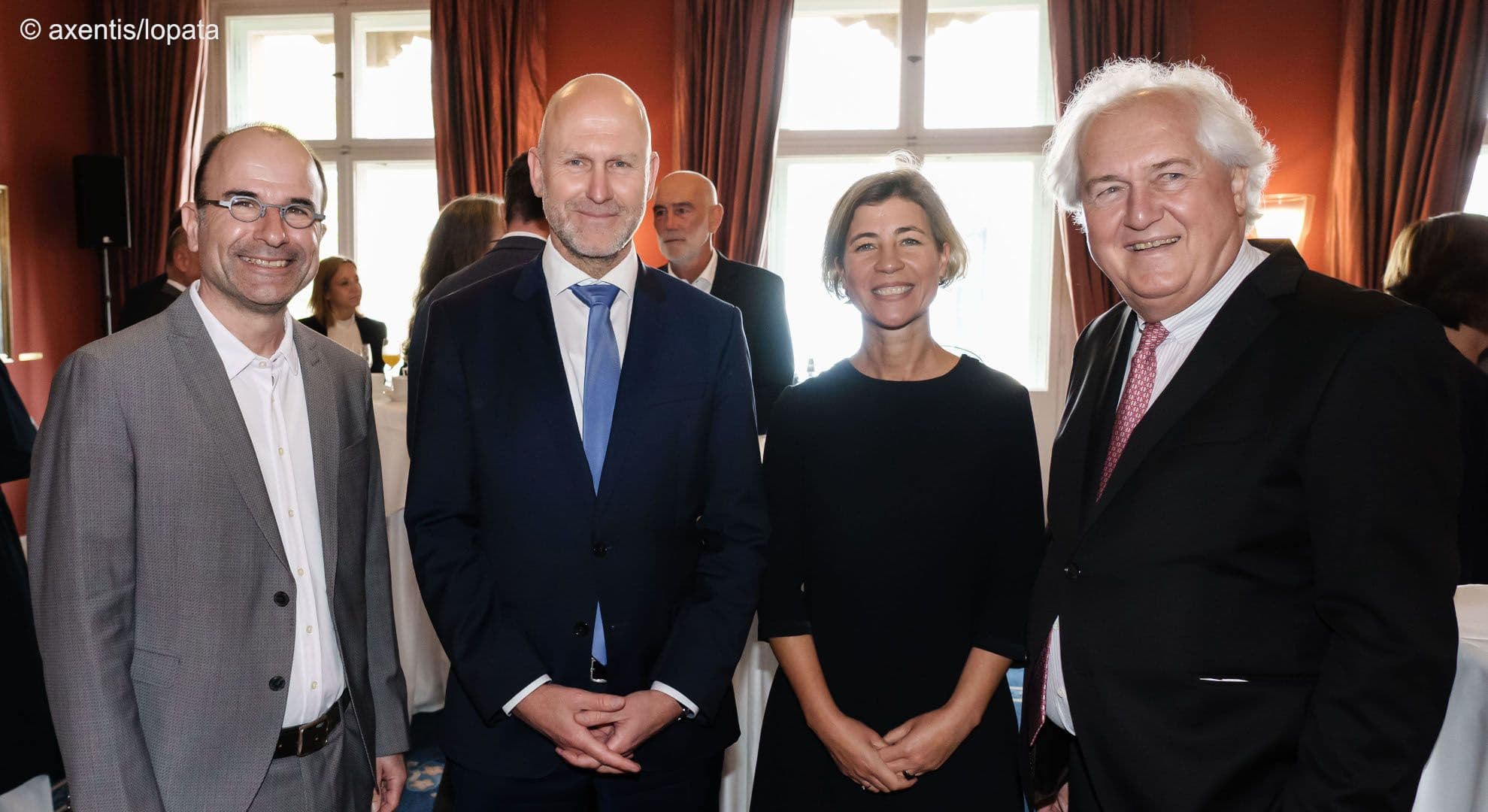 Andreas Pfeiffer (SHV), Markus Algermissen (BMG), Corina Glorius und Heinz Christian Esser (beide SHV) (v.l.n.r.)