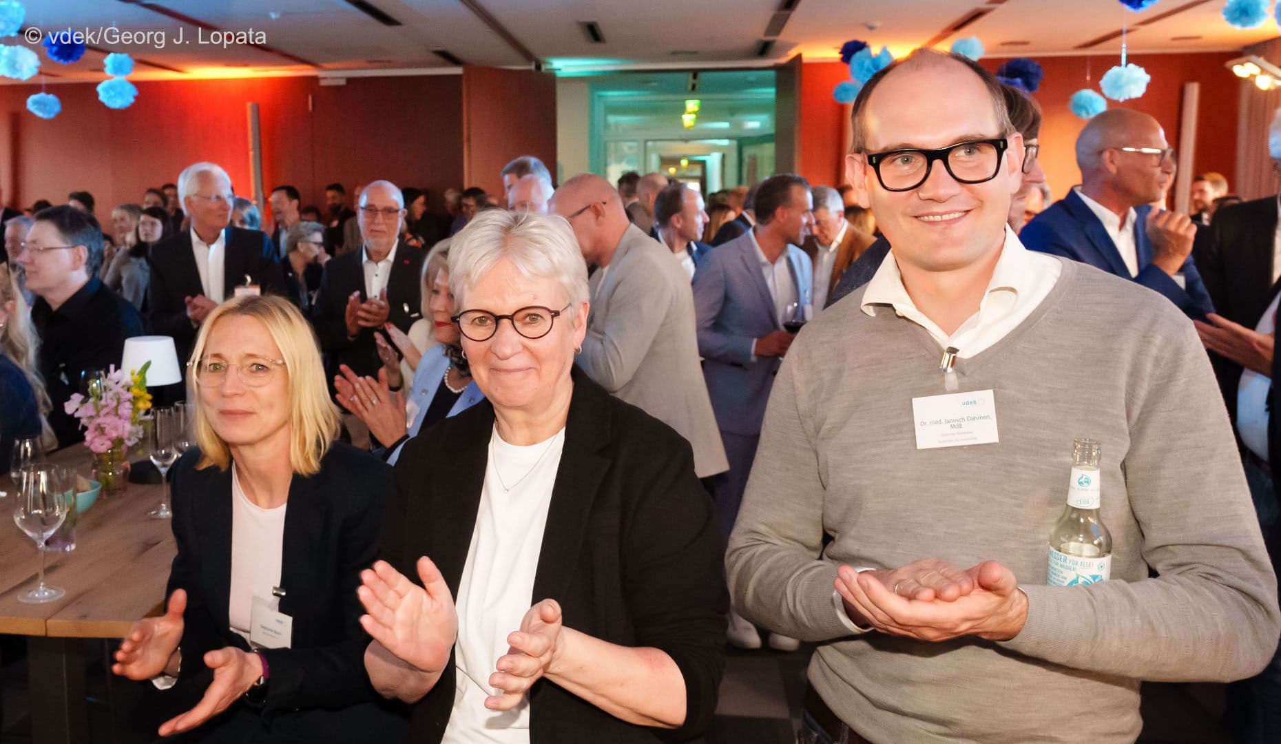 Stephanie Bosch (BKK DV), Maria Klein-Schmeink MdB und Janosch Dahmen MdB (beide Bündnis 90/Die Grünen) (v.l.n.r.)
