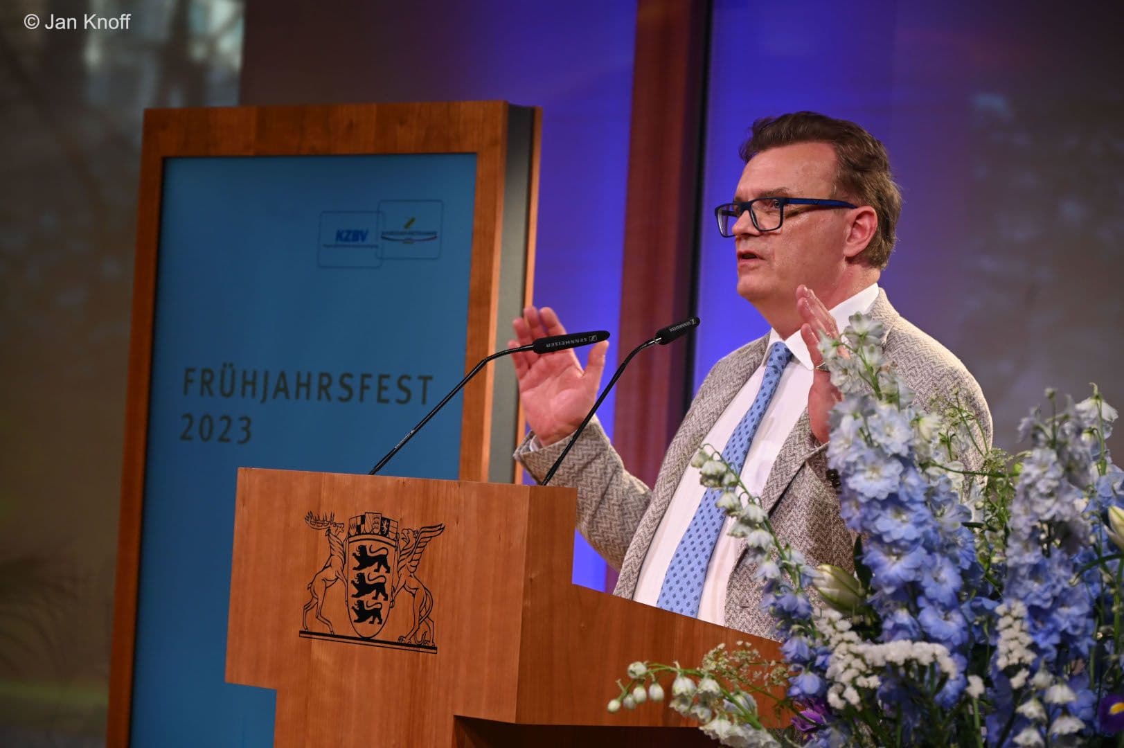 BZÄK-Präsident Christoph Benz bei seiner Rede