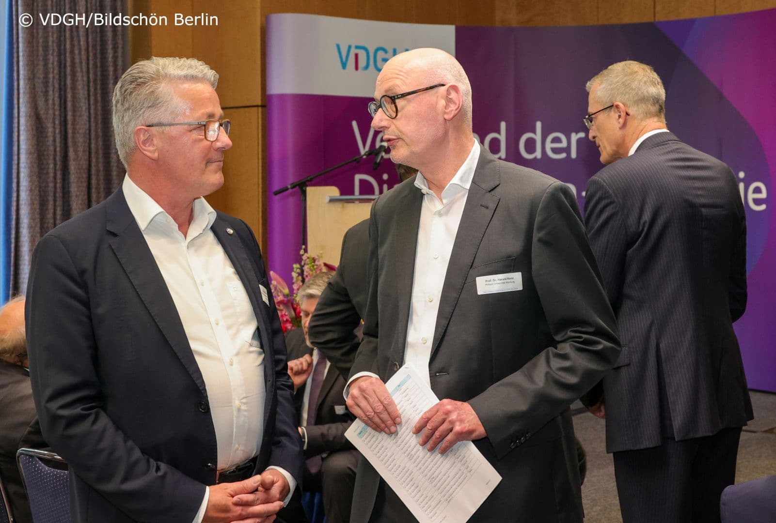 Michael Müller (ALM) (l.) und Harald Renz (DGKL)