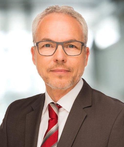 Dr. Stefan Gronemeyer