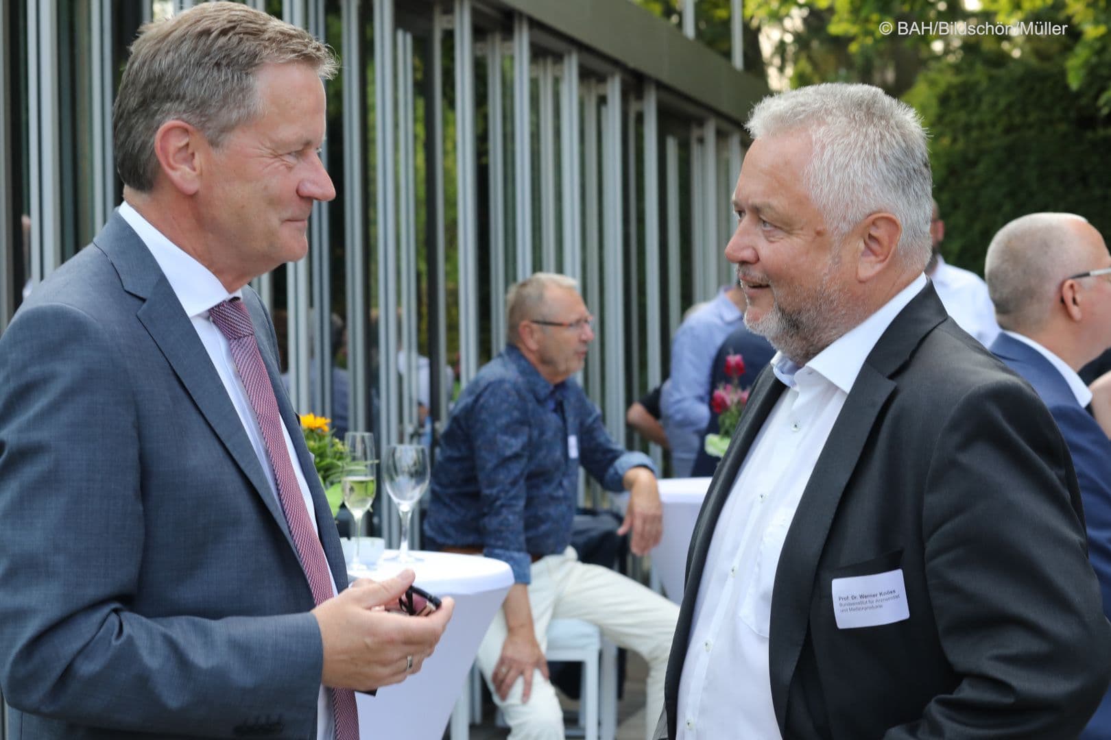 Norbert Pahne (DIÄTVERBAND) (l.) mit Werner Knoess (BfArM)