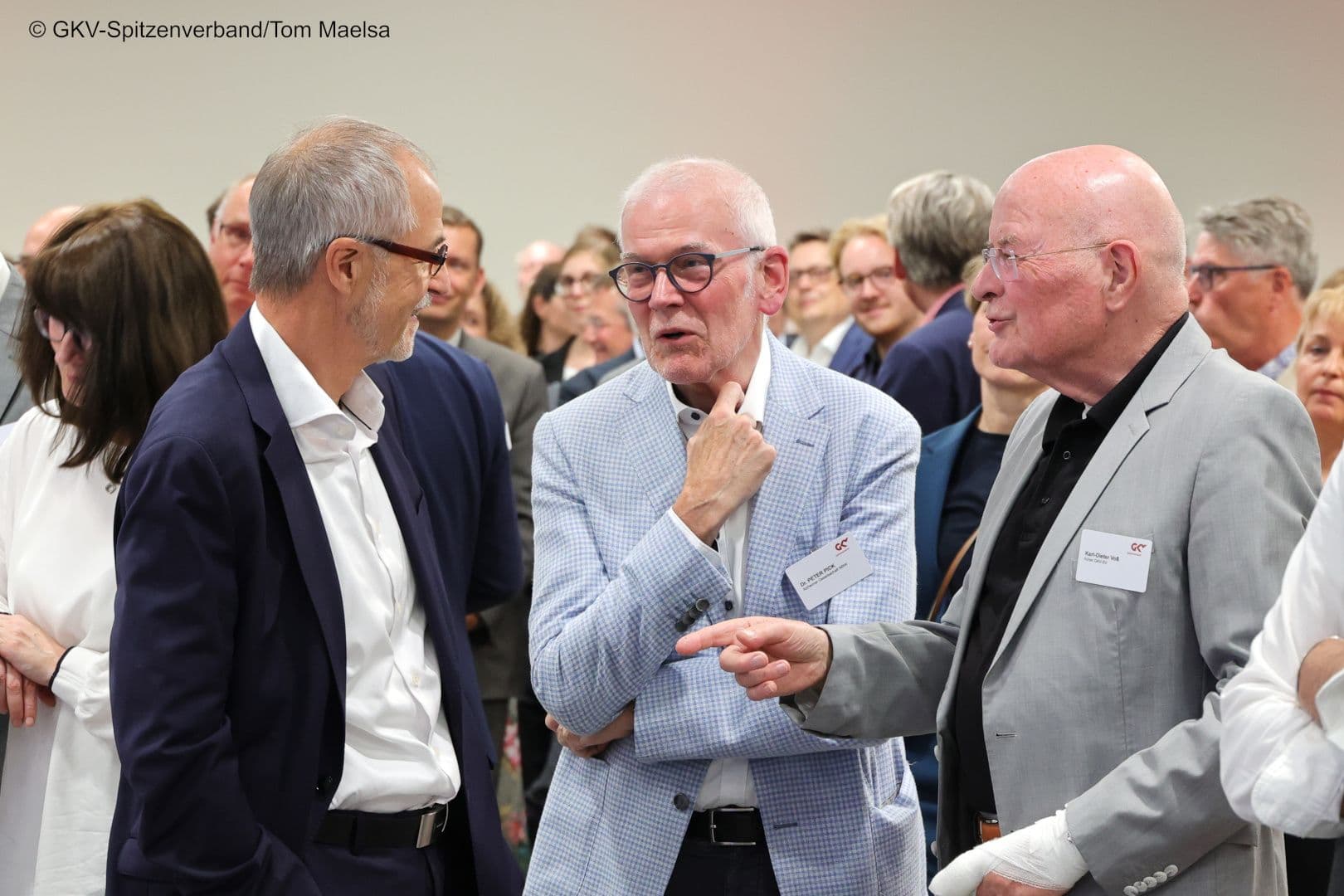 Michael Weller (BMG) mit Peter Pick (Alzheimer Gesellschaft NRW) und Karl-Dieter Voß (v.l.n.r.)
