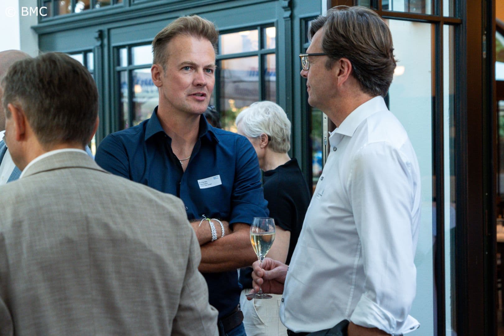 Florian Fuhrmann (Lilian Care) (l.) und Johannes Thormählen (GWQ)