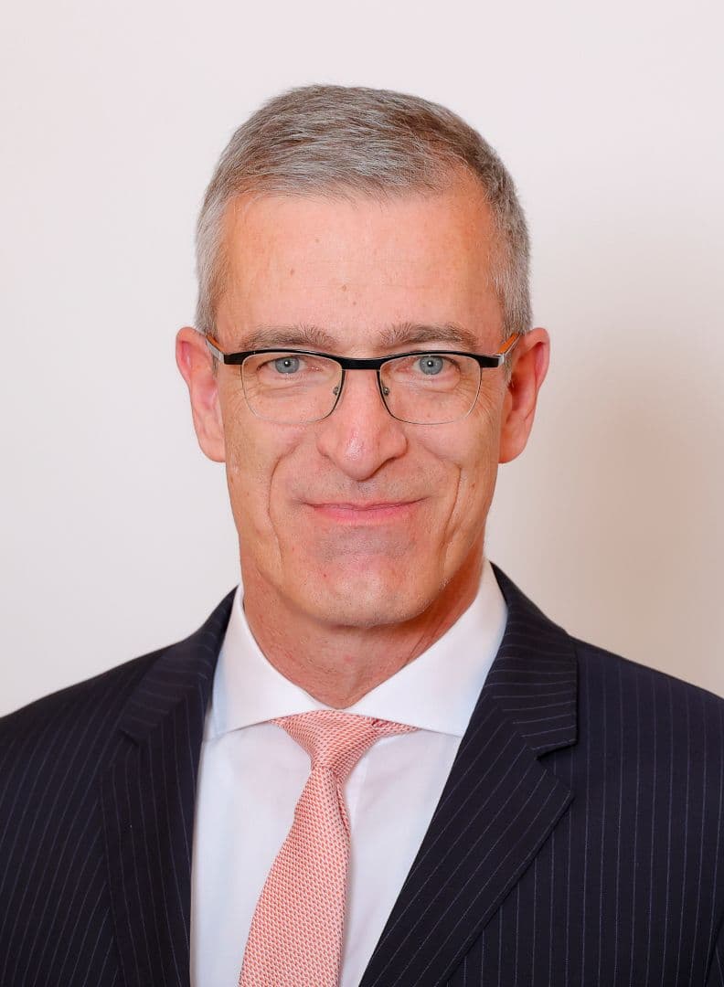 Dr. Martin Walger
