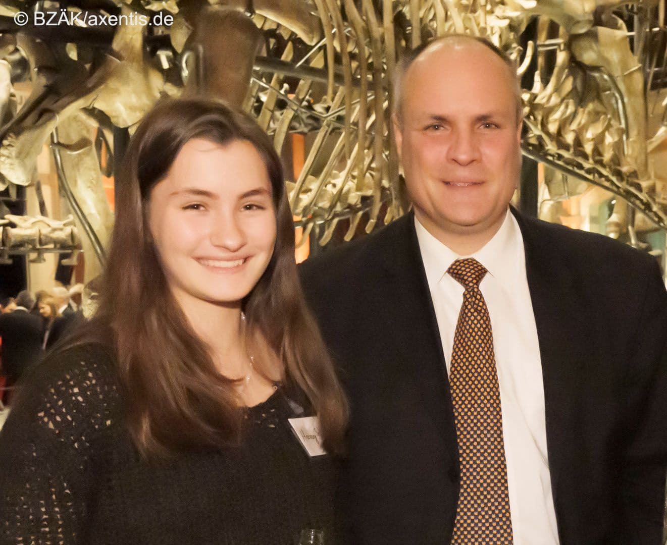 Tjarko Schröder (Hausärztinnen- und Hausärzteverband) mit Tochter Maray