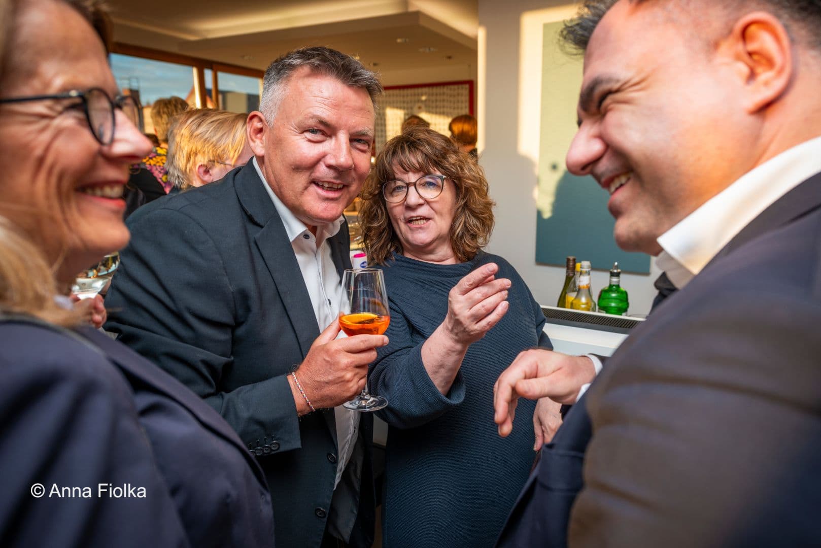 Ruth Rumke (Barmer), Christian Bredl (TK), Martina Stamm-Fibich MdB und Christos Pantazis MdB (beide SPD) (v.l.n.r.)