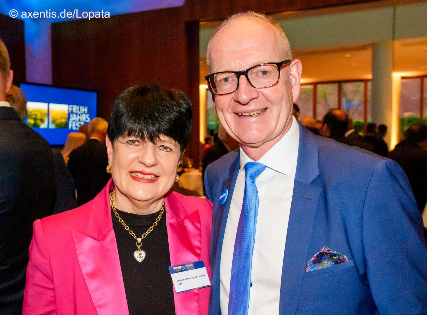 Christine Aschenberg-Dugnus MdB (FDP) mit Martin Hendges (KZBV)