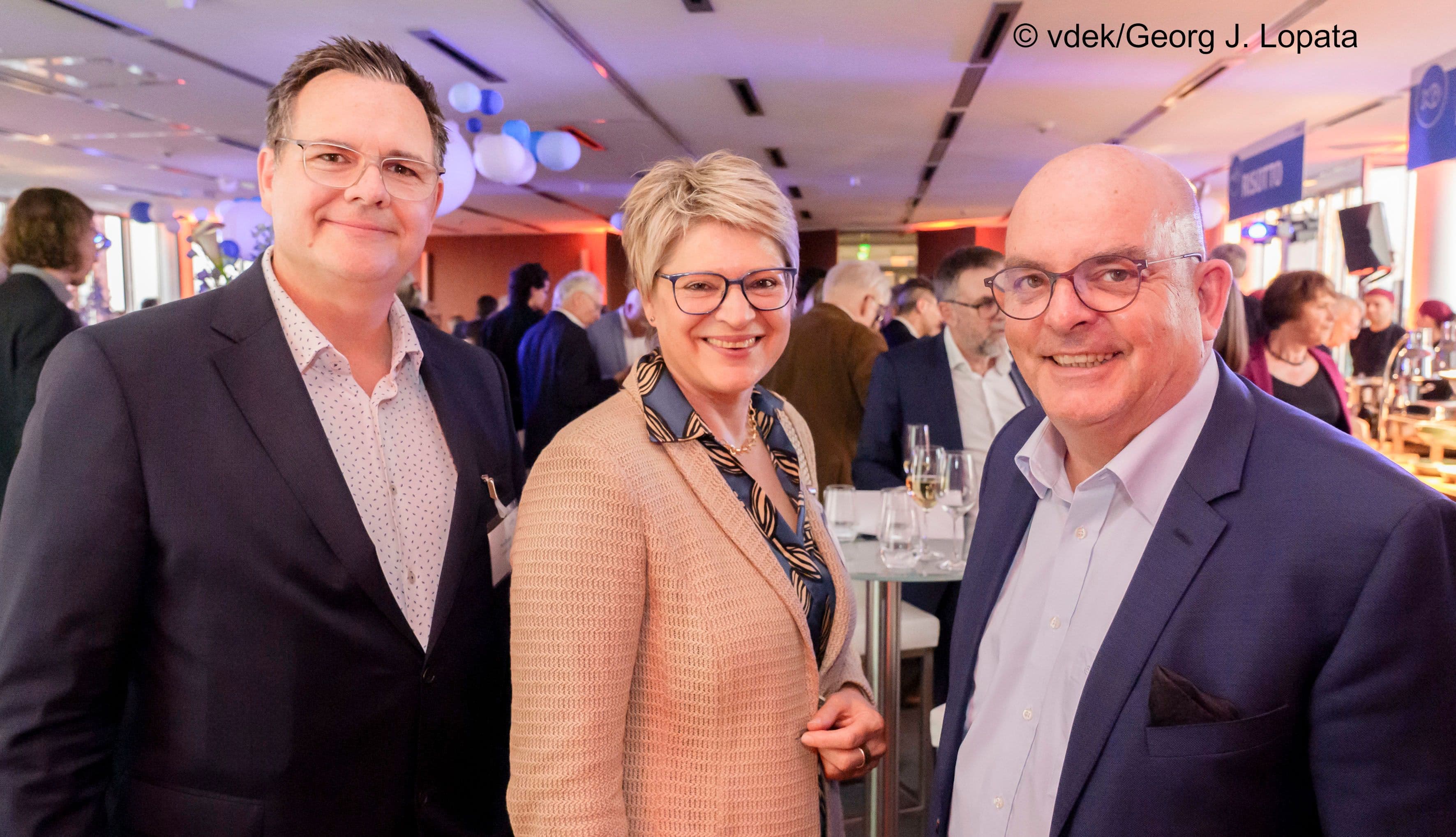 Yves Rawiel (Dawaso), Gundula Roßbach (DRV), BMG-Staatssekretär Edgar Franke (v.l.n.r.)
