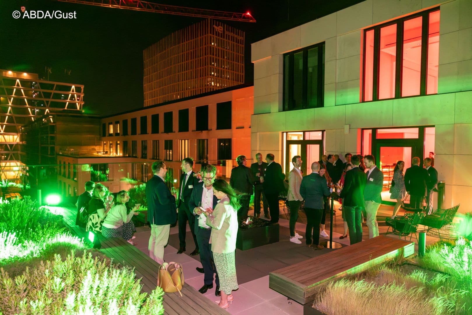 Am späteren Abend ging es auf die Rooftopbar.