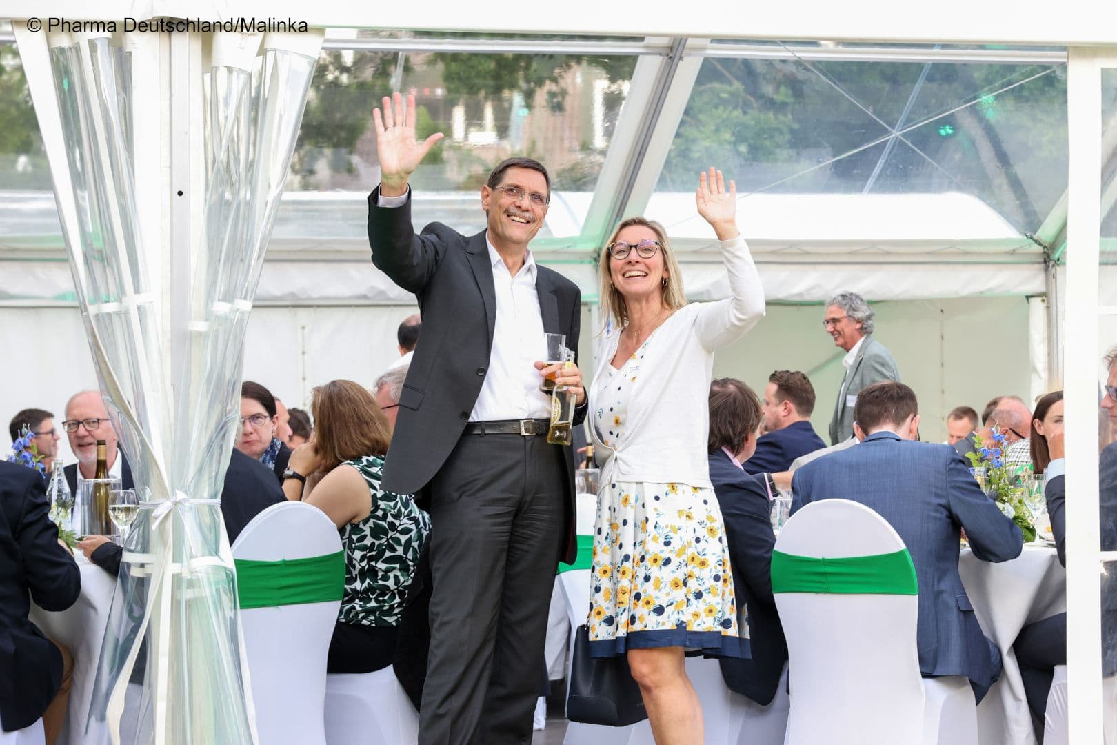 Elmar Kroth (Pharma Deutschland) mit Monika Häring (Reckitt Benckiser)