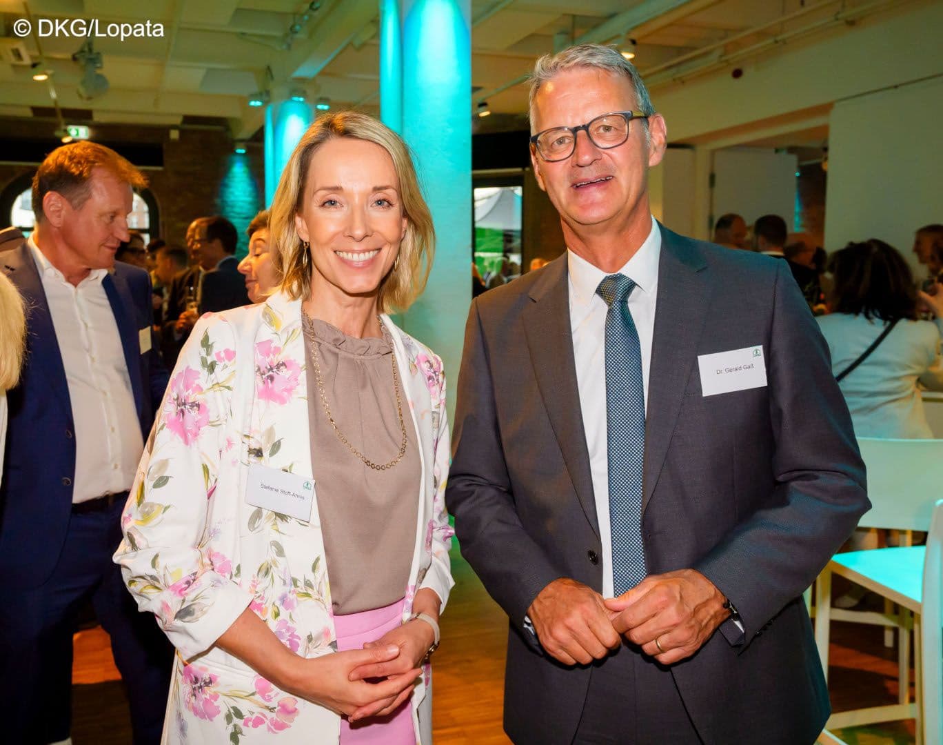 Zwei, die sich gut verstehen: Stefanie Stoff-Ahnis (GKV-SV) und Gerald Gaß (DKG).