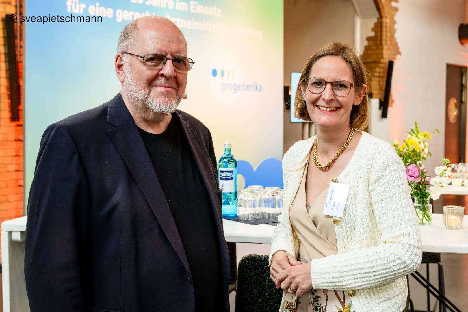 Franz Knieps (BKK Dachverband) mit Susanne Lamminger (Sandoz)