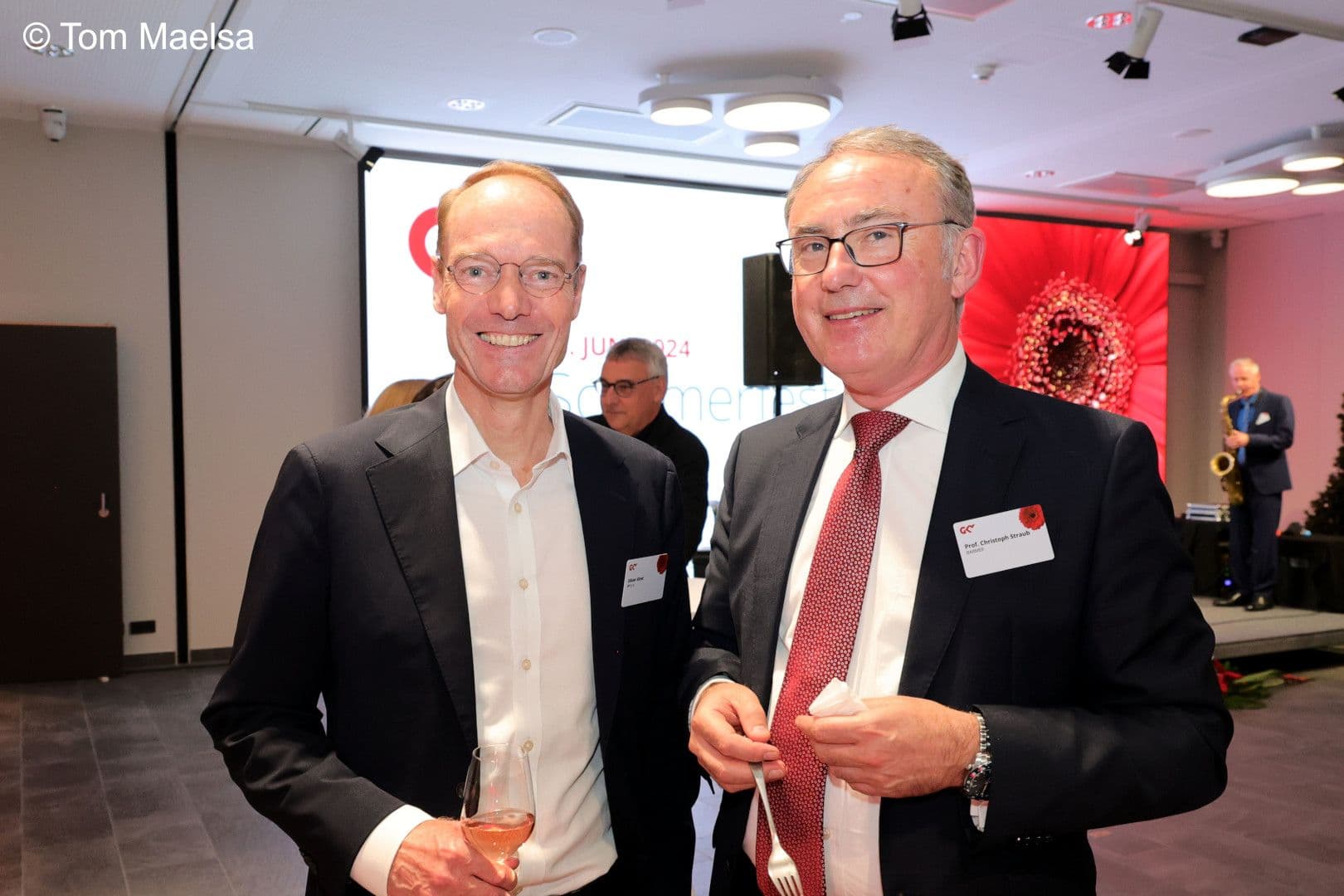 Oliver Kirst (BPI) (l.) mit Christoph Straub (Barmer)