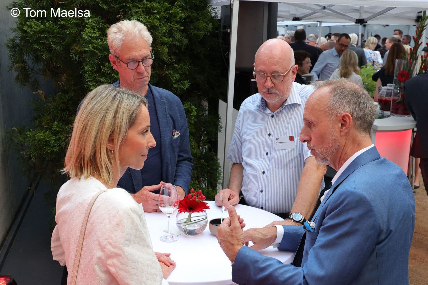 Drei Herren der Leistungserbringer mit ihrer wichtigsten Dame des GKV-SV: Stefanie Stoff-Ahnis (GKV-SV), Andreas Gassen (KBV), Dirk Heinrich (Virchowbund), Stephan Hofmeister (KBV) (v.l.n.r.)